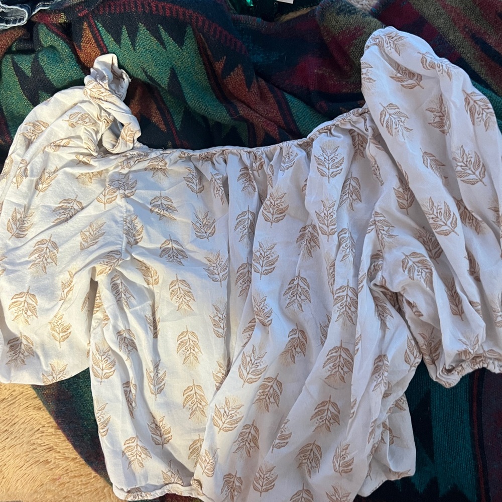 Leaf Print Old Navy Off-Shoulder Top